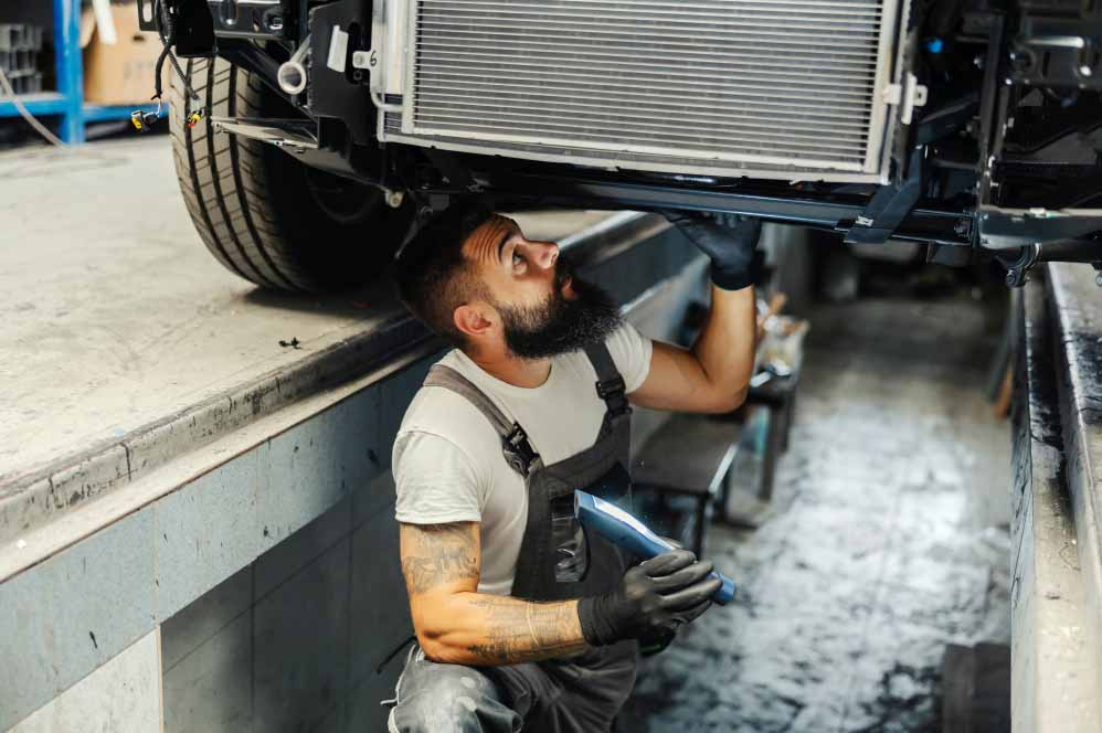 Right to Repair: Why Manufacturers Need to Let Third Parties Repair Their Own Vehicles