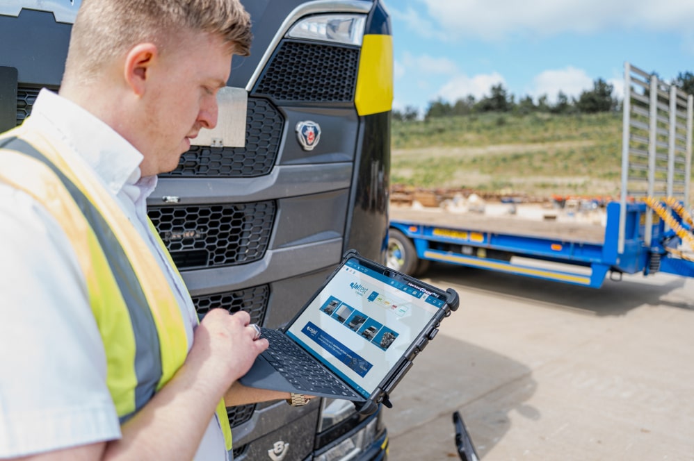 How to Choose the Best Vehicle Diagnostic Tool